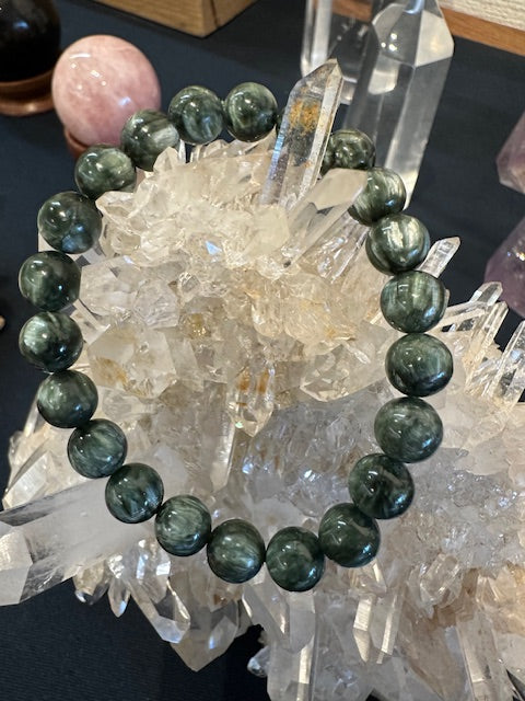Armband mit polierten Seraphinit Kugeln 8mm - Engelsflügel