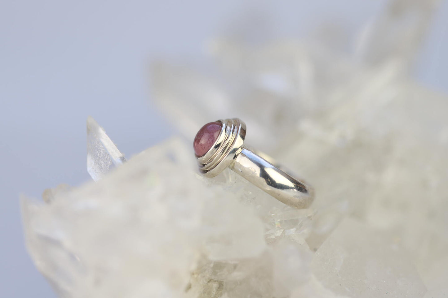 Ring mit polierten pinken Turmalin Silber 925